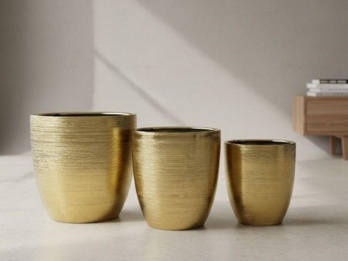 Set.3 Vasos Ouro: 30.5x30.5x30.5 / 26x26x27 / 20.5x20.5x23cm