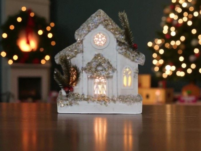 CASA DE MADEIRA BRANCA LED 20x7x24cm- LED 5L