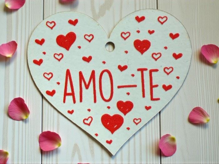 CORAÇÃO ETIQUETA MDF  "AMO-TE" 3,5*3,8CM