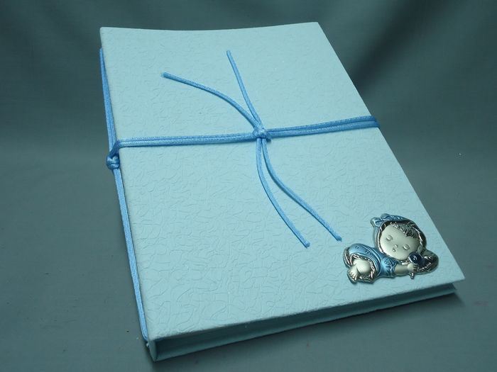 ALBUM 20X28 CM AZUL C/ APLIC C/ 30 FOLHAS