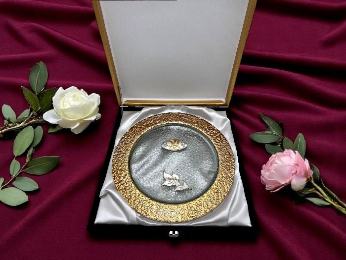 ESTOJO PRATO COM APLIC. PRATA 50 ANOS+ FLOR