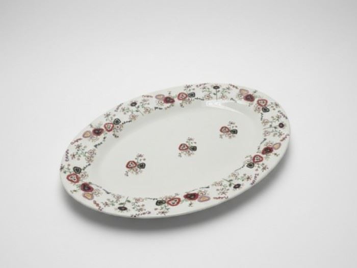 TRAVESSA OVAL 25*17,5CM NAMORADOS