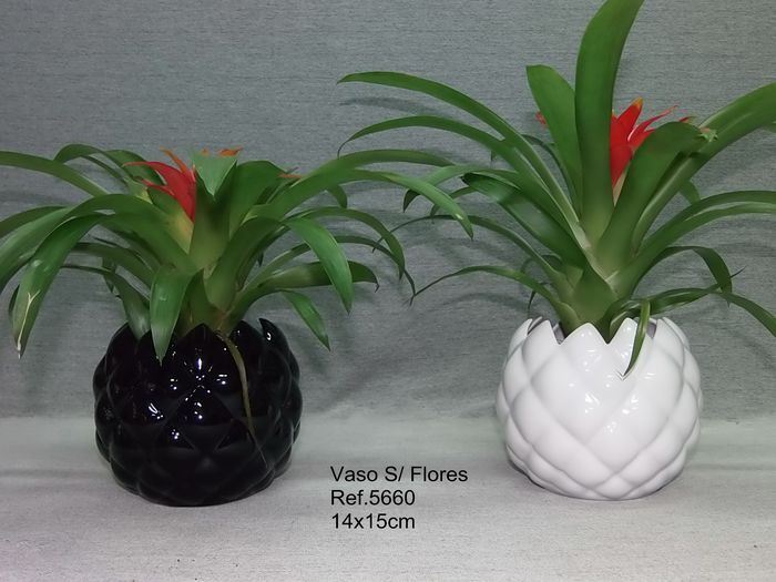 VASO ANANAS GORDO 14X15CM BRANCO