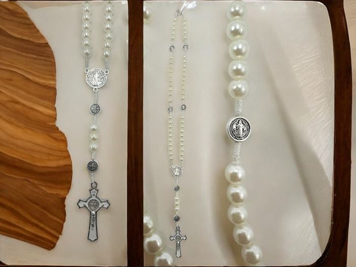 TERÇO S.BENTO PEROLAS 8MM